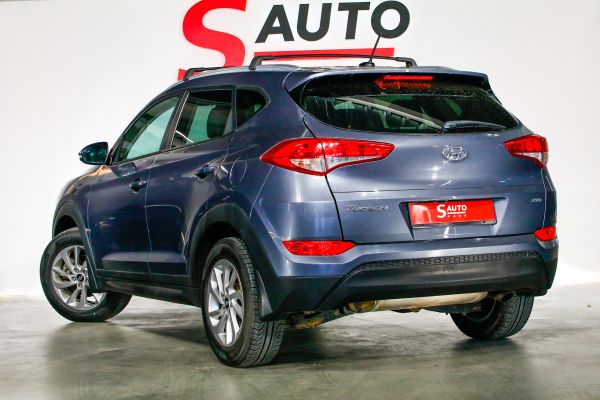 car Hyundai Tucson id10883 photo #5