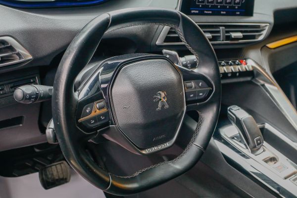 car Peugeot 3008 id10885 photo #6