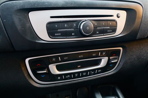 car Renault Grand Scenic id10910 photo #14