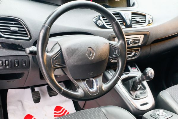 car Renault Grand Scenic id10910 photo #6