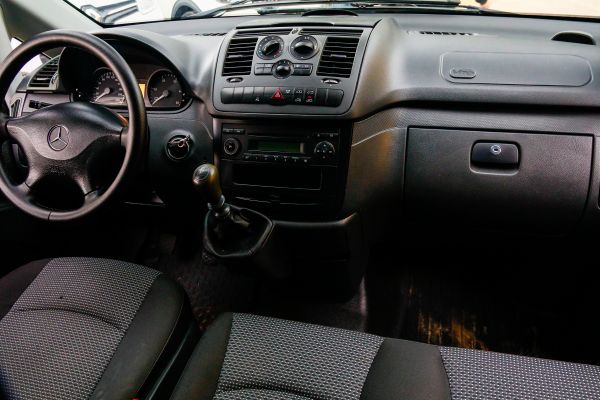 car Mercedes Benz Vito id10922 photo #5