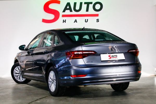 car Volkswagen Jetta id10931 photo #5