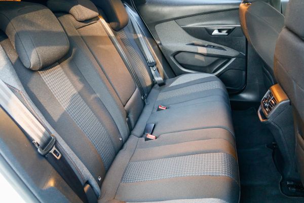 car Peugeot 3008 id10947 photo #8