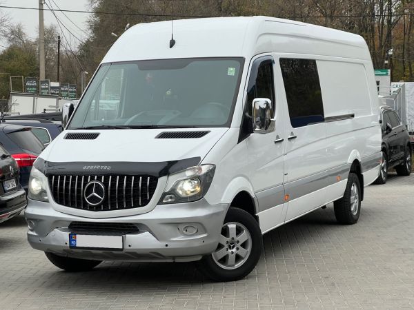 car Mercedes Benz Sprinter id11075 main photo