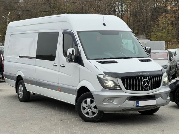 car Mercedes Benz Sprinter id11075 photo #2