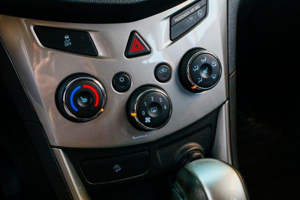 car Chevrolet Tracer id11086 photo #12