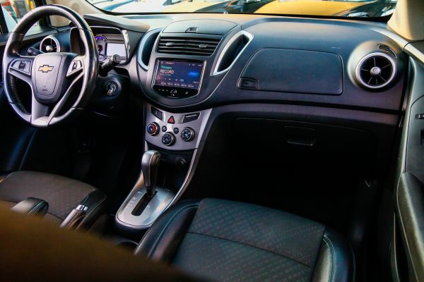 car Chevrolet Tracer id11086 photo #5