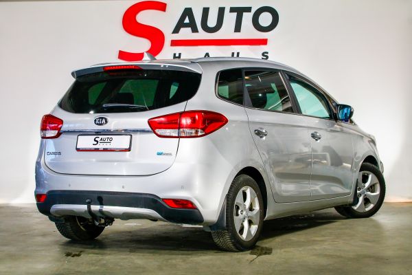 car KIA Carens id11115 photo #2