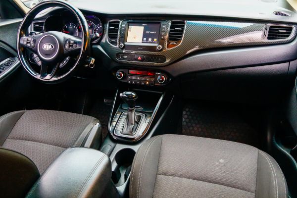 car KIA Carens id11115 photo #5