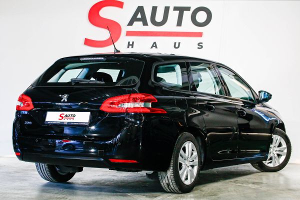 car Peugeot 308 id10550 photo #2