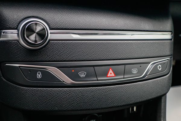 car Peugeot 308 id10550 photo #13