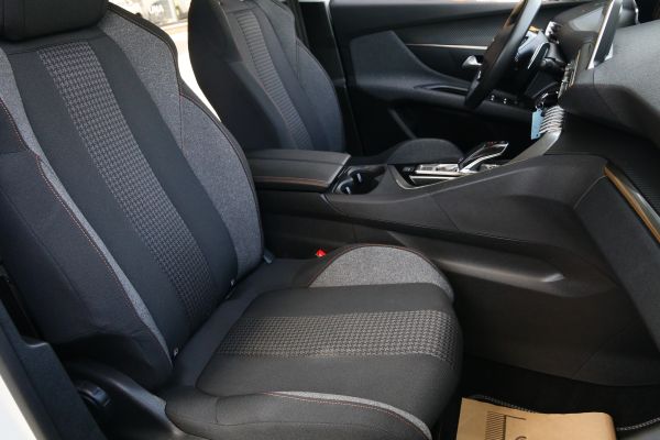 car Peugeot 3008 id10452 photo #7