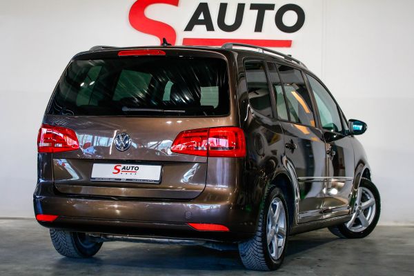 car Volkswagen Touran id10457 photo #2