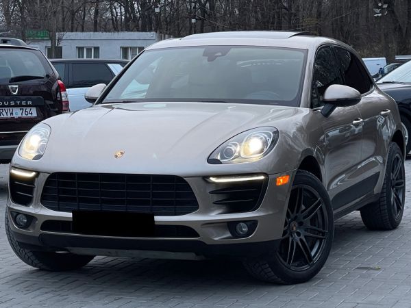 car Porsche Macan id10243 main photo