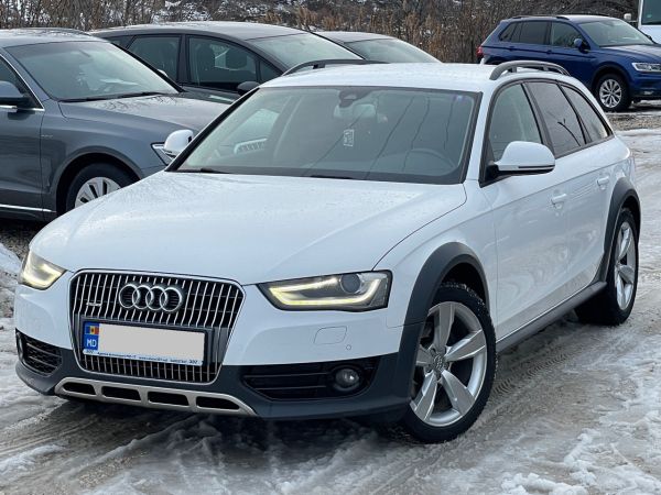 car Audi A4 id10244 main photo