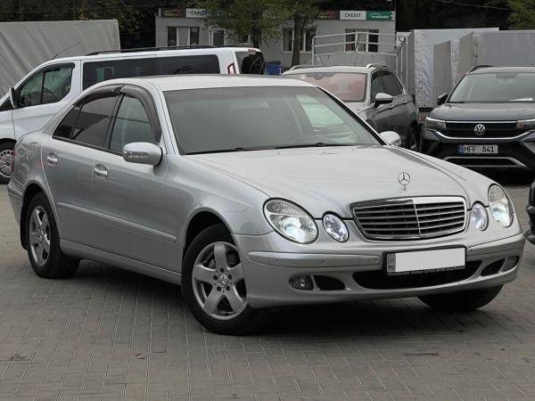 car Mercedes Benz E Class id11010 photo #2