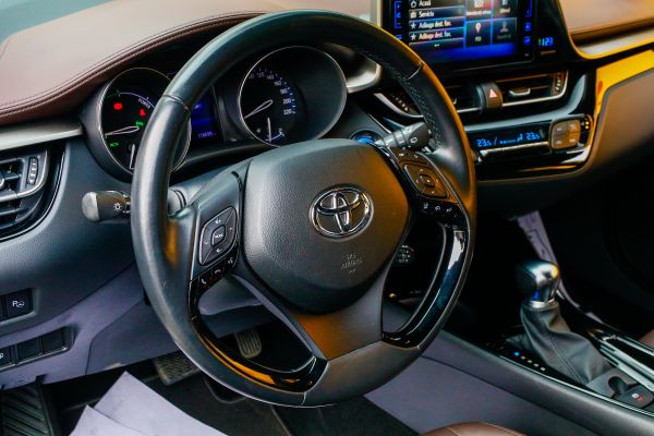 car Toyota C-HR id11044 photo #6