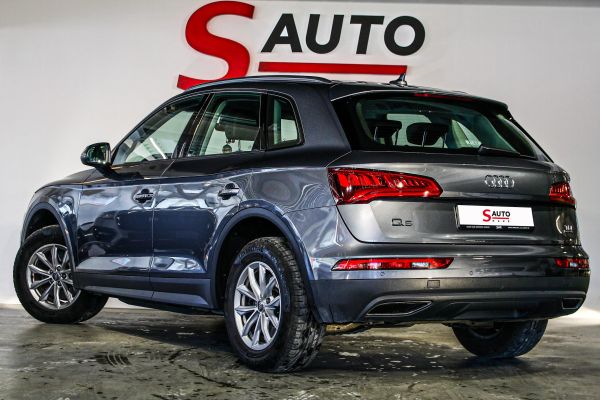 car Audi Q5 id10722 photo #3