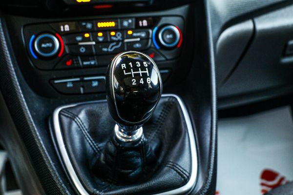 car Ford Tourneo Connect id10729 photo #18
