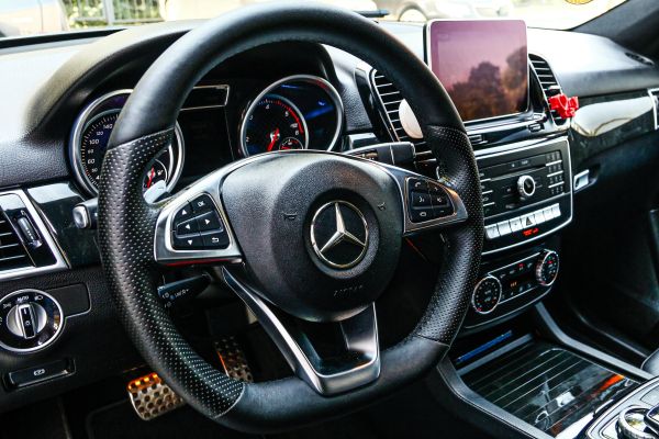 car Mercedes Benz GLE id10738 photo #6