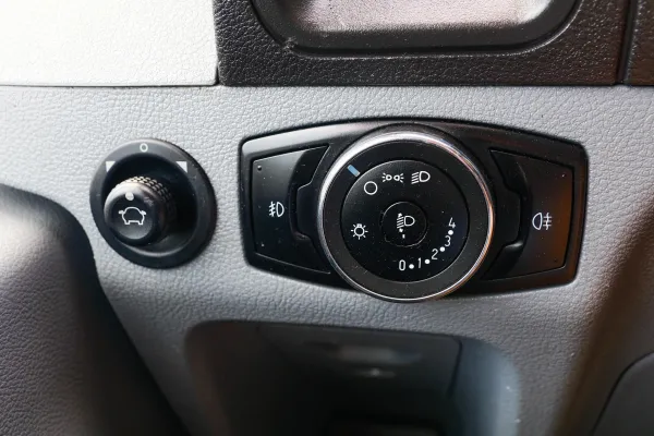 car Ford Transit id10741 photo #9