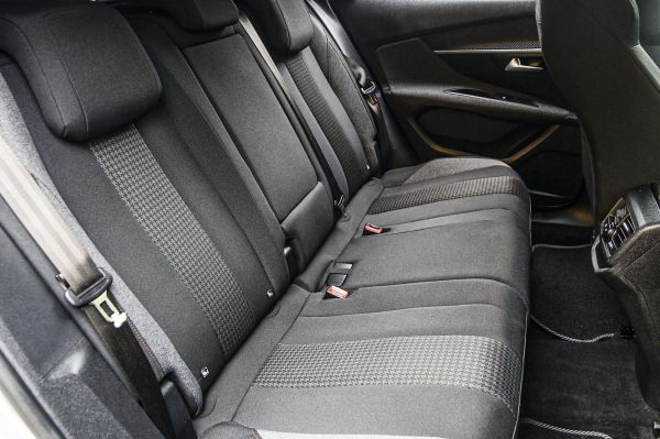 car Peugeot 3008 id10746 photo #8