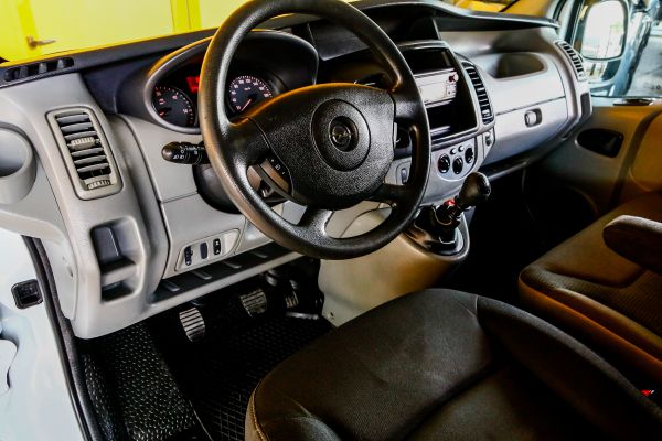 car Opel Vivaro id10785 photo #6
