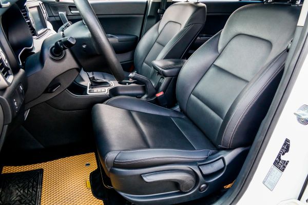 car KIA Sportage id10792 photo #9