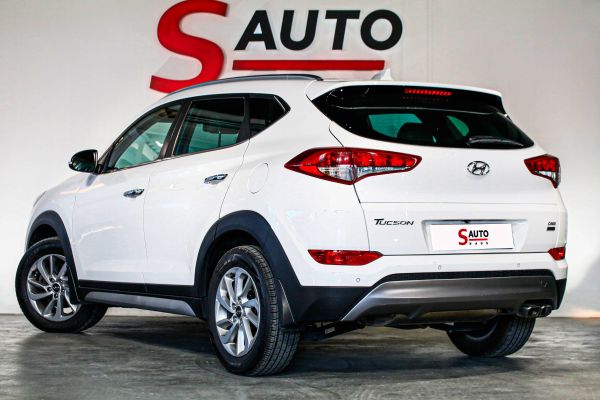 car Hyundai Tucson id10615 photo #4