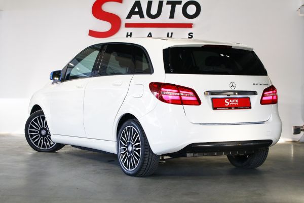 car Mercedes Benz B Class id10687 photo #12