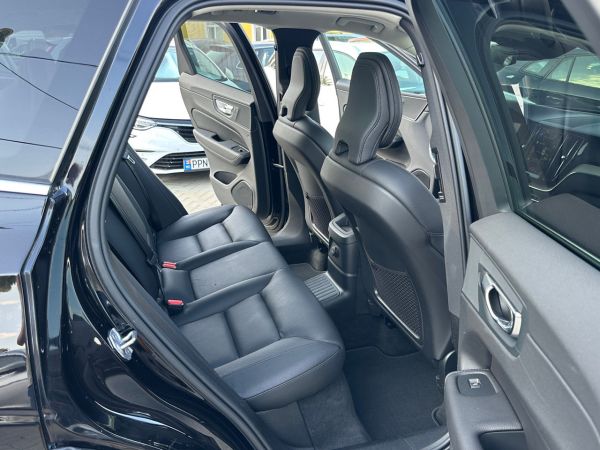 car Volvo XC60 id11836 photo #13