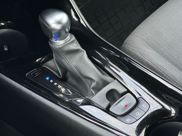 car Toyota C-HR id11877 photo #15