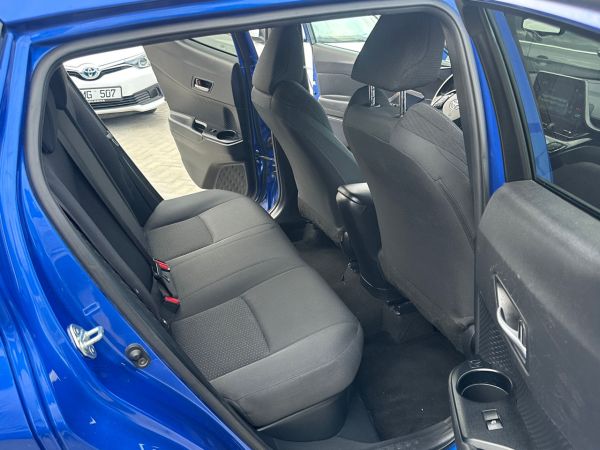 car Toyota C-HR id11877 photo #8