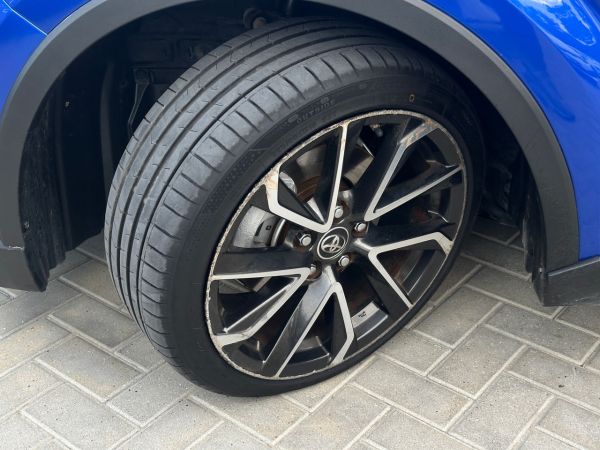 car Toyota C-HR id11877 photo #16