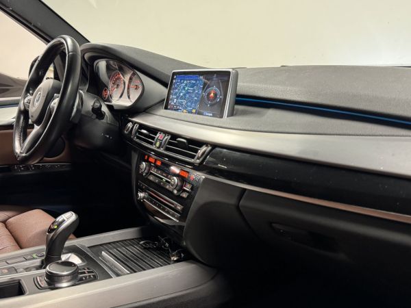 car BMW X5 id12070 photo #5
