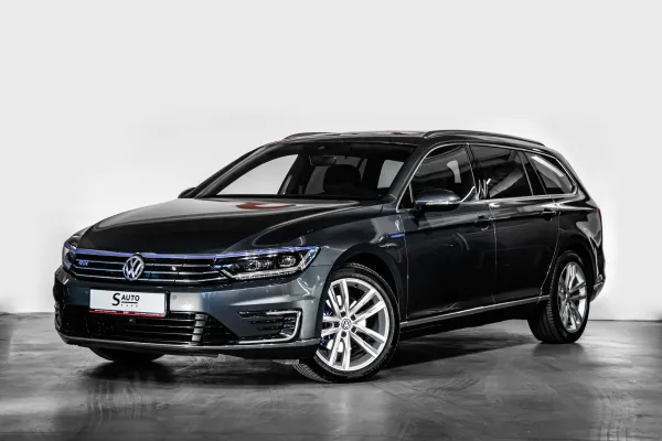 car Volkswagen Passat id12108 main photo