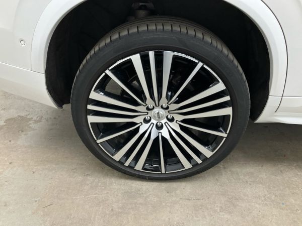 car Volvo XC90 id12135 photo #13