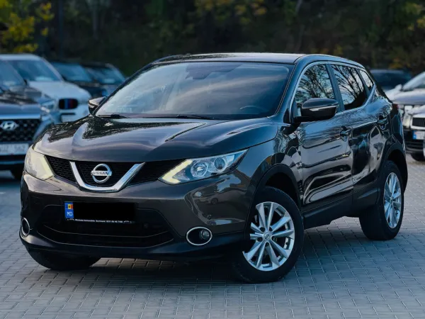 car Nissan Qashqai id12156 main photo