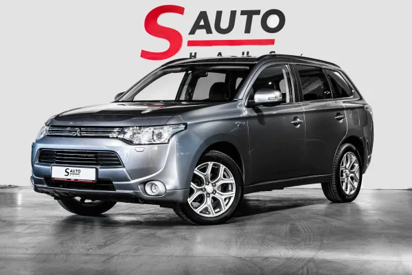 car Mitsubishi Outlander id12204 main photo