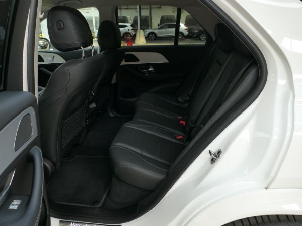 car Mercedes Benz GLE id12247 photo #4