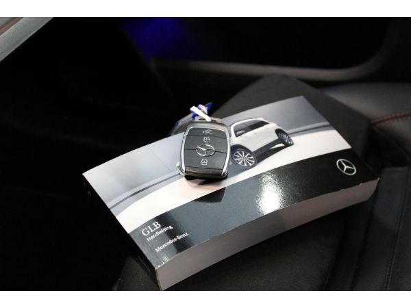 car Mercedes Benz GLB id12279 photo #7
