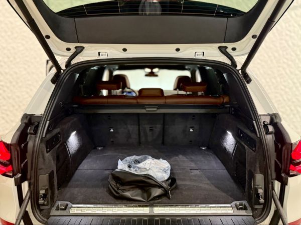 car BMW X5 id12285 photo #7