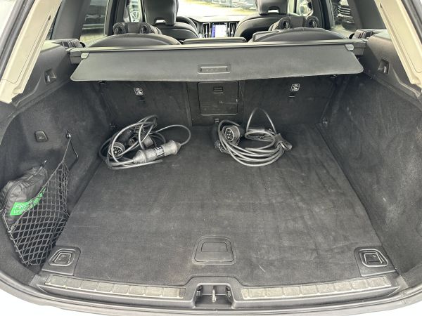 car Volvo XC60 id12354 photo #7