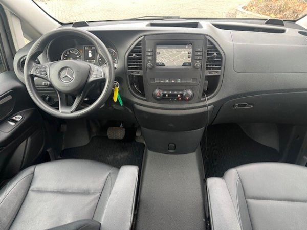 car Mercedes Benz Vito id12387 photo #8