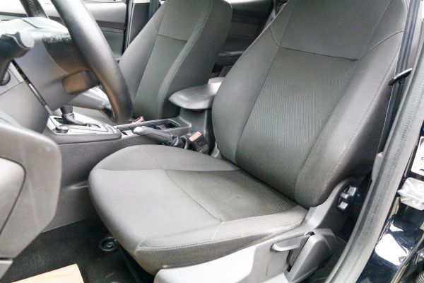 car Ford Focus id11515 photo #7