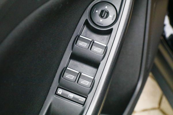 car Ford Focus id11515 photo #11