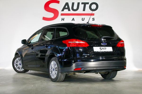 car Ford Focus id11515 photo #4