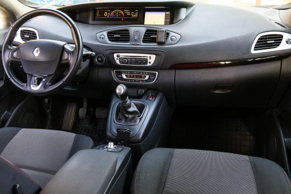 car Renault Grand Scenic id11537 photo #6