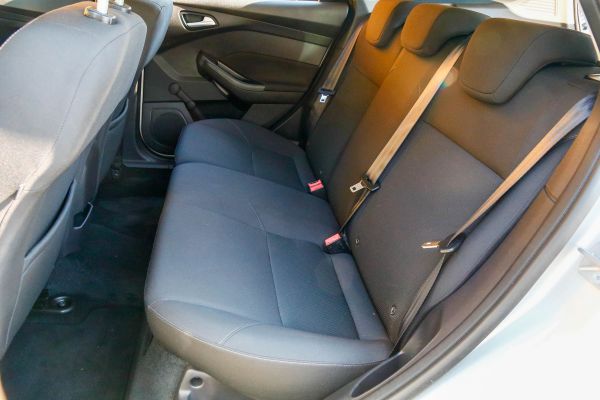 car Ford Focus id11551 photo #9