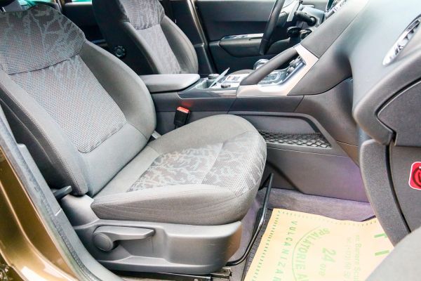 car Peugeot 3008 id11264 photo #9